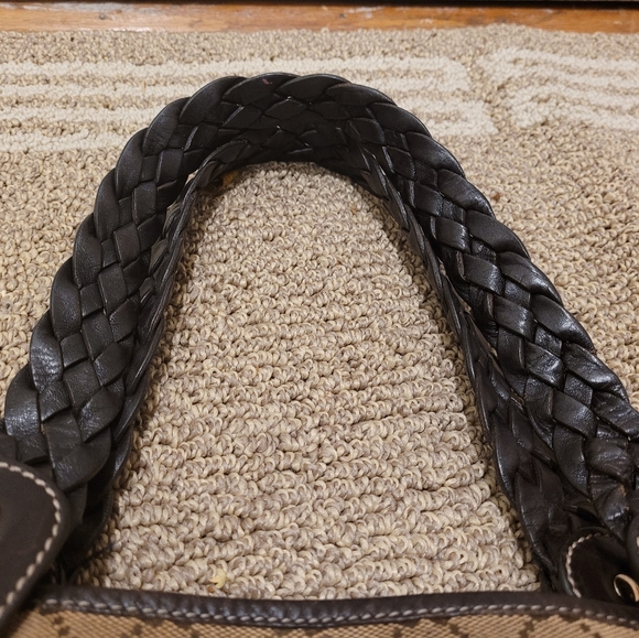 Authentic Vintage Pelham, Italy shoulder Medium purse (rare find) - Picture 2 of 9